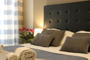 Гостиница Little Rose Rooms  Рим
